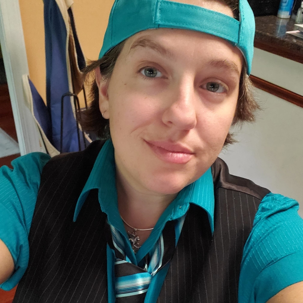 Meet your Posher, Mackenzie